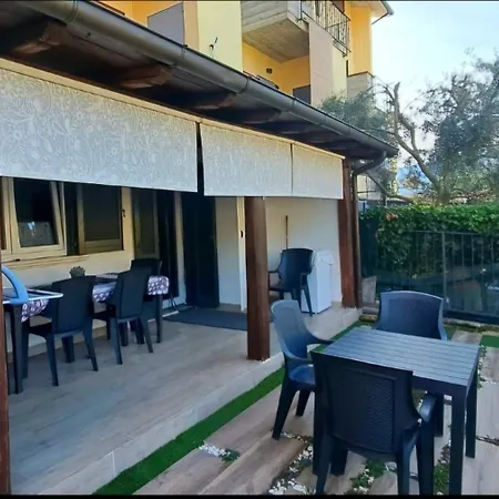 Patty House Apartament LʼAquila